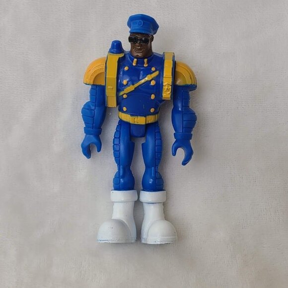 Adventure Squad Marshall Crime Fighting Action Figure Fourstar 2008 5" Policeman - Picture 2 of 8